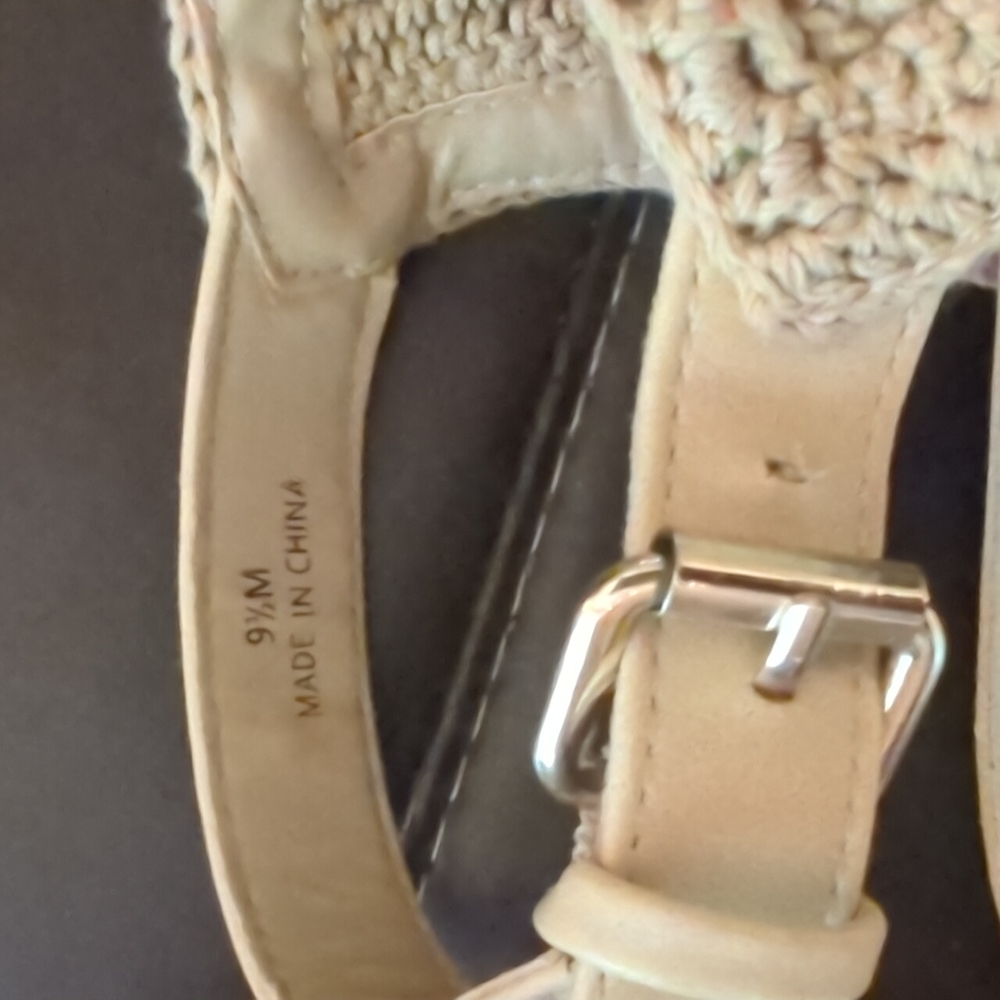 Ivory/Cream Crochet Cork Wedges 9.5 - Picture 5 of 6